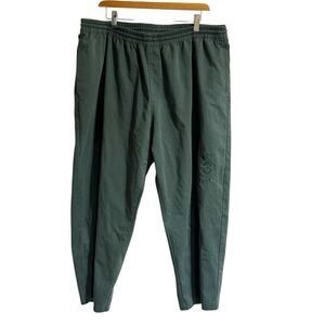 Adidas Originals Graphics Campus Chino Pants Men’s Size 2XL Mineral Green HN1672